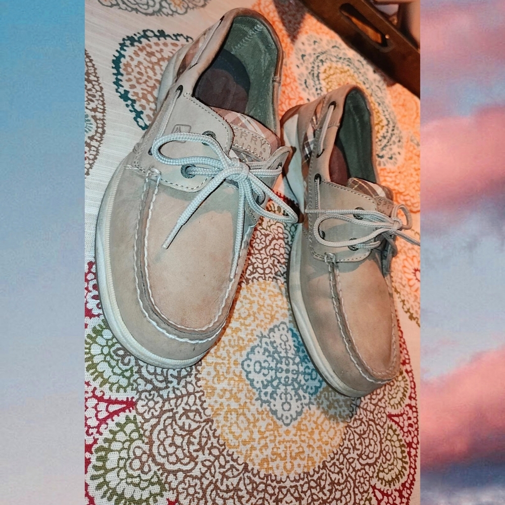 Tan Sperry Boat Shoes with Gold / Plaid Accent